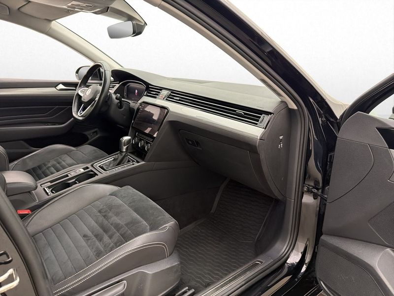 Volkswagen Passat bild 23