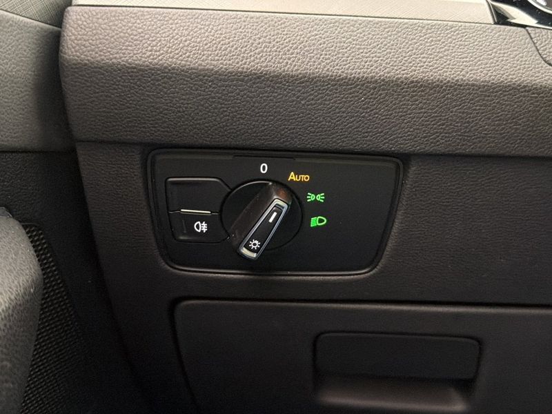 Volkswagen Passat bild 28