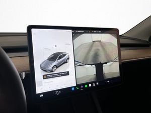 Tesla Model Y bild 19