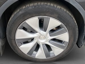 Tesla Model Y bild 34