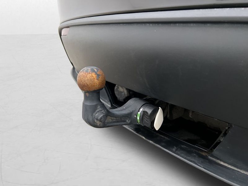Tesla Model Y bild 10