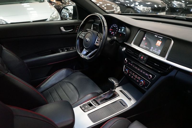 Kia Optima bild 14