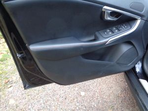 Volvo V40 bild 14