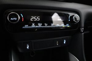 Toyota Yaris bild 18