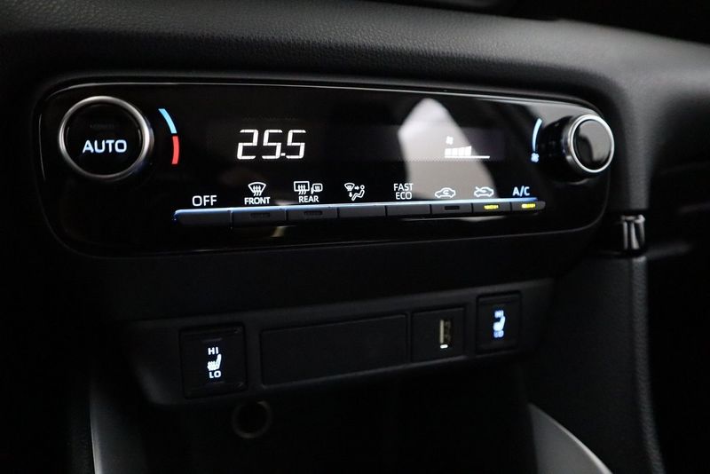 Toyota Yaris bild 18