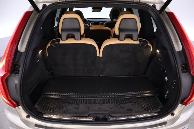 Volvo XC90 bild 23