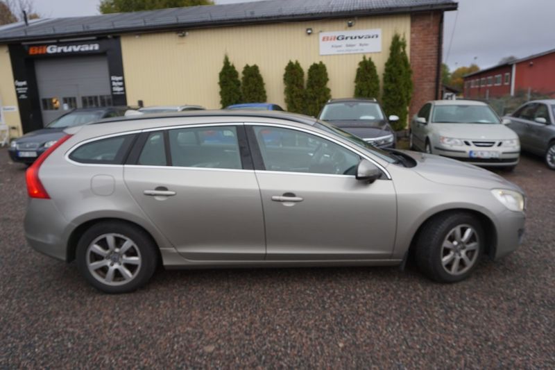 Volvo V60 bild 4