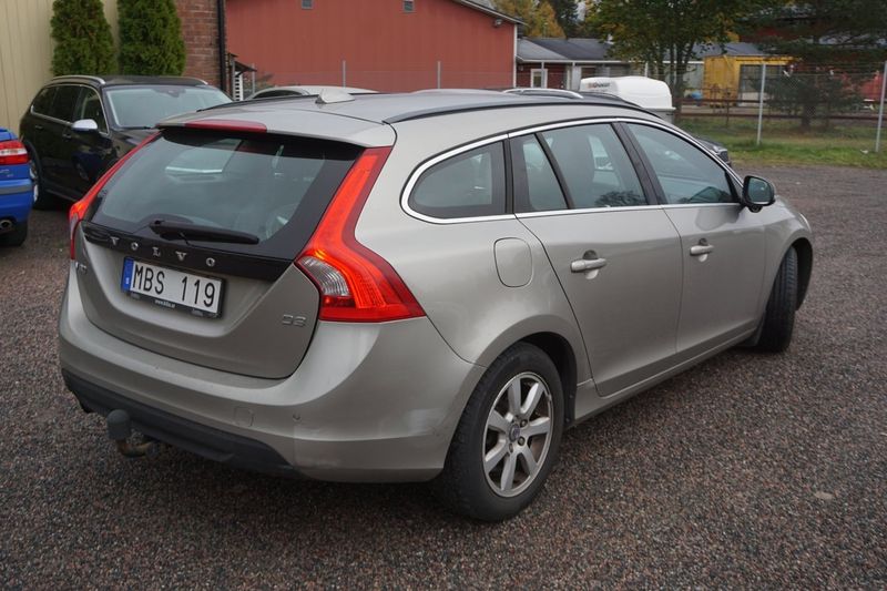 Volvo V60 bild 2