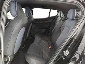 Volvo EX30 bild 7