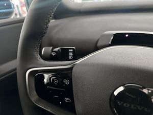 Volvo EX30 bild 14
