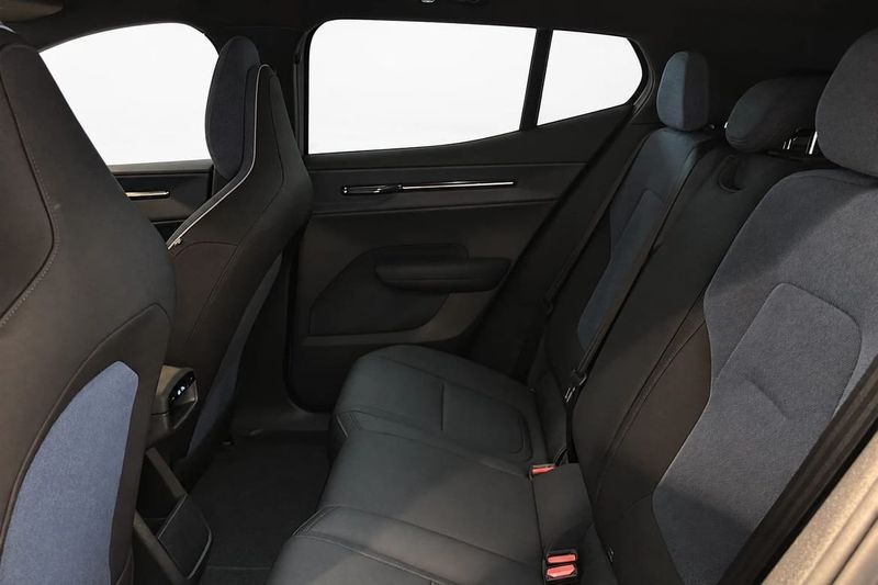 Volvo EX30 bild 6