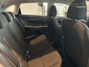 Hyundai i20 bild 9