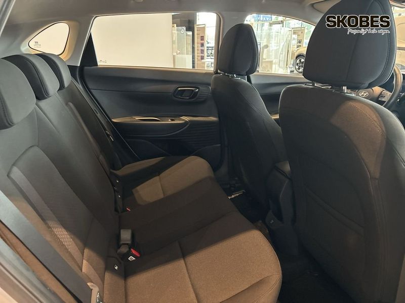 Hyundai i20 bild 9