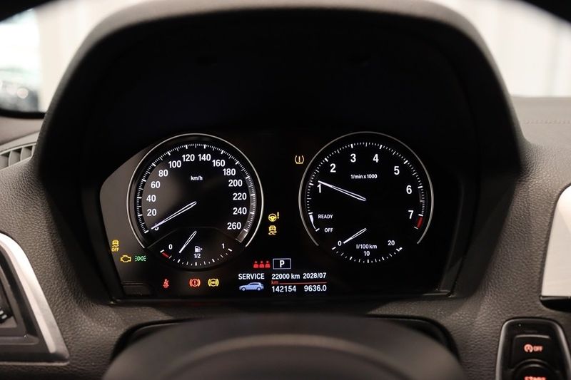 BMW 120 bild 14