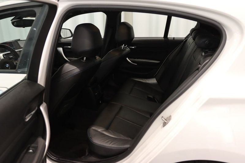 BMW 120 bild 9