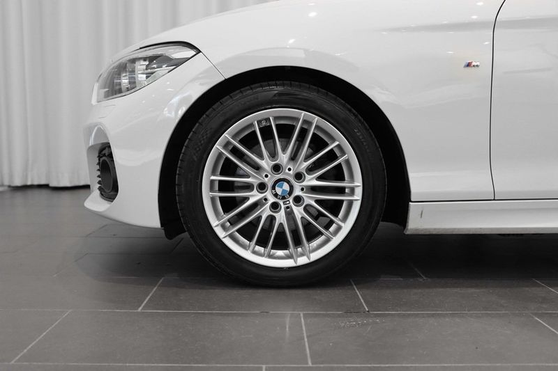 BMW 120 bild 6