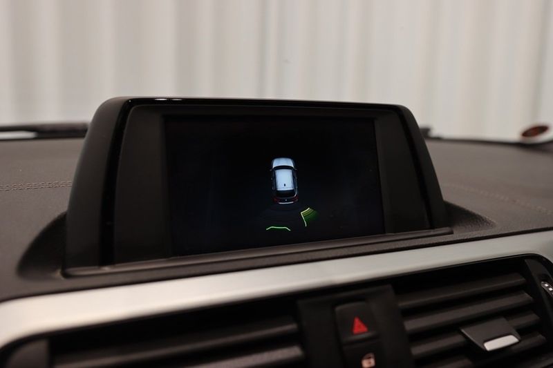 BMW 120 bild 15