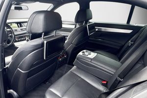 BMW 740 bild 14