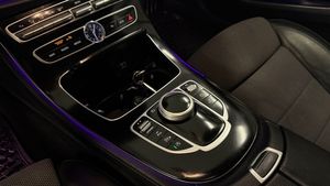 Mercedes E200 bild 13