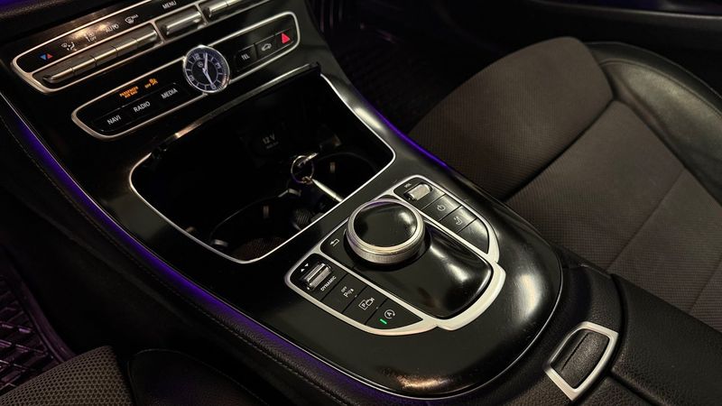 Mercedes E200 bild 13