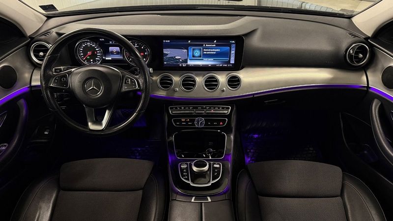 Mercedes E200 bild 12