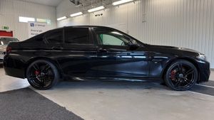BMW 520 bild 9