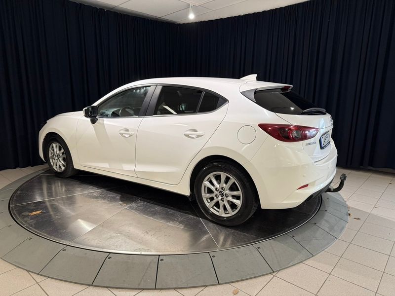 Mazda 3 bild 4