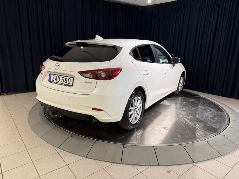 Mazda 3 bild 6