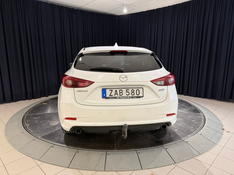 Mazda 3 bild 5