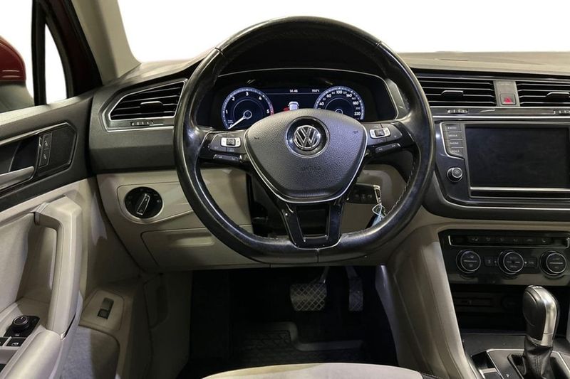 Volkswagen Tiguan bild 8