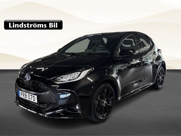 Toyota Yaris Style Säkerhetspaket Sommar/Vinterhjul - 2023