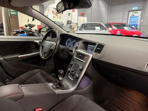 Volvo V60 bild 12