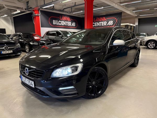 Volvo V60 T4 Aut R-Design 2 ägare Navi Kamera PDC Värmare SoV - 2017