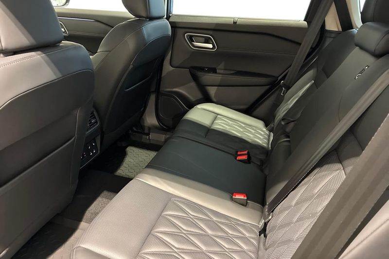 Nissan X-Trail bild 14
