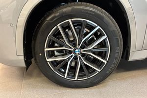 BMW X1 bild 17
