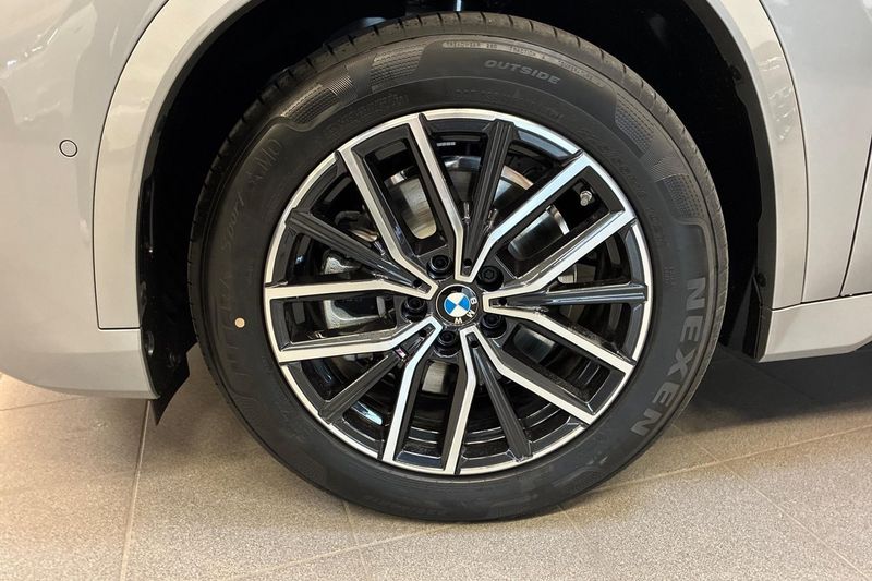 BMW X1 bild 17
