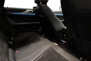 BMW i4 bild 7