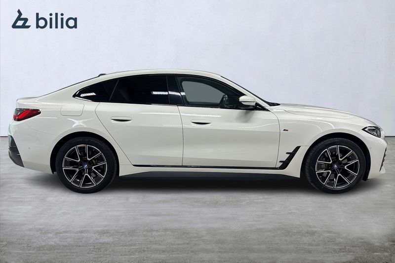 BMW i4 bild 16