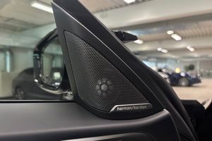 BMW i4 bild 15