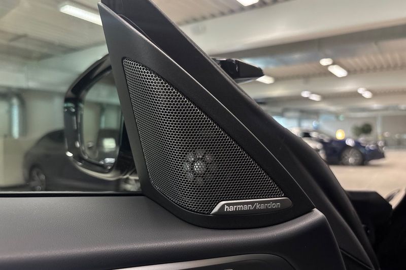 BMW i4 bild 15