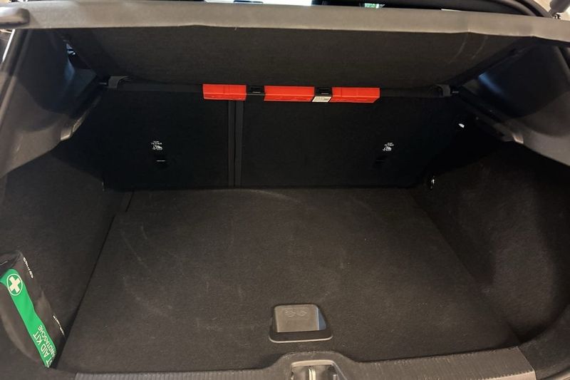 Volvo EX30 bild 24