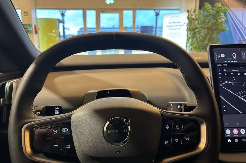 Volvo EX30 bild 17