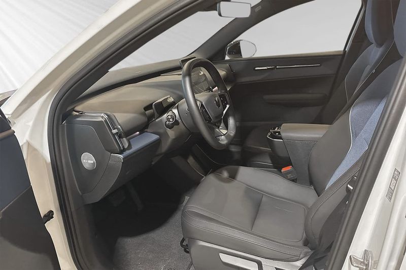 Volvo EX30 bild 7