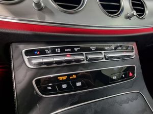 Mercedes E300 bild 15