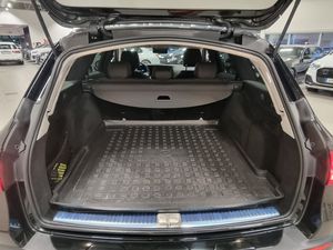 Mercedes E220 bild 6