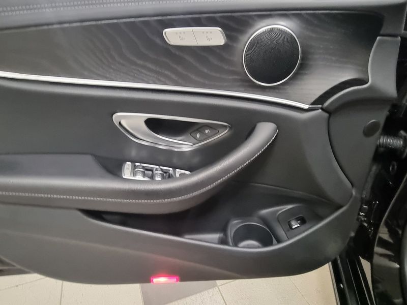 Mercedes E220 bild 13