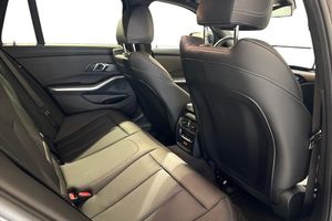 BMW 330 bild 7