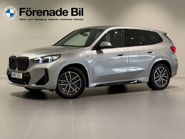 BMW iX1 xDrive30 M Sport Rattvärme Drag Adpt Farth Sportstolar - 2024