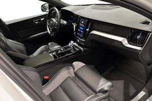 Volvo V60 bild 8
