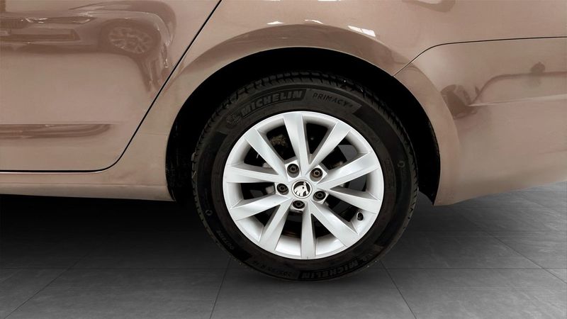 Skoda Octavia bild 6